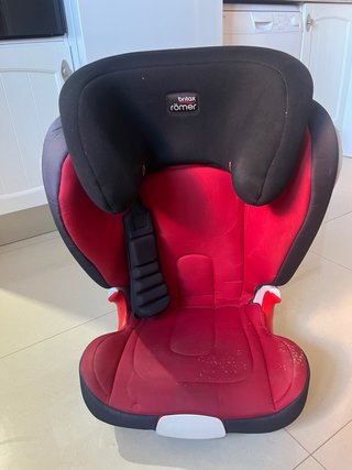 Silla de coche Britax Römer roja