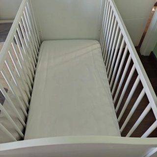 Cuna Ikea SMAGORA Blanca + colchón Max Colchón