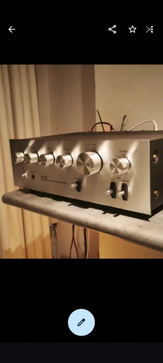 Amplificador TEAC Plata