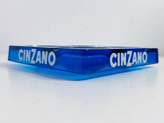 Cinzano cenicero azul cristal grueso 4 huecos