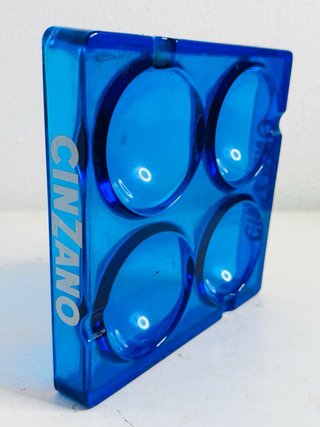 Cinzano cenicero azul cristal grueso 4 huecos
