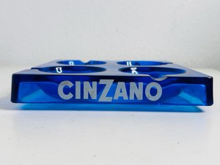 Cinzano cenicero azul cristal grueso 4 huecos