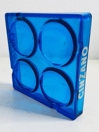 Cinzano cenicero azul cristal grueso 4 huecos