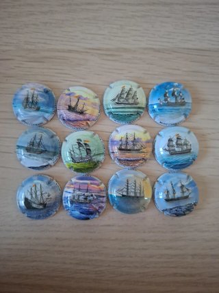 12 Tappi per Cava Barcos Mont Carmany