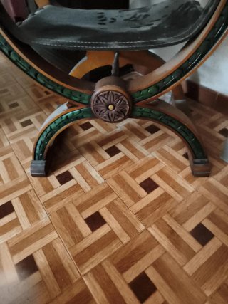 Sillón Frailero madera tallada