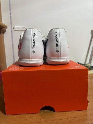 Nike Phantom GX II Club IC (Nuevas a estrenar) - T