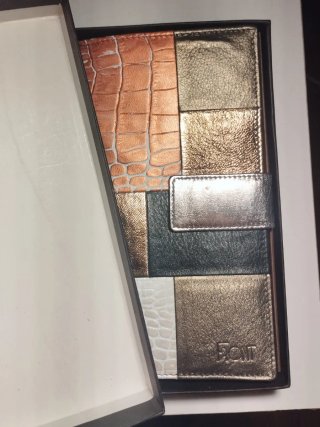 Cartera FRONT patchwork dorada y plateada