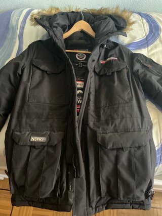 Abrigo Geographical Norway Negro.