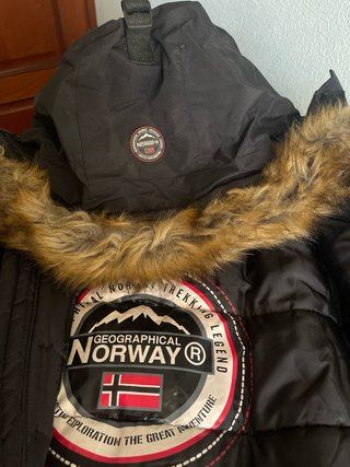 Abrigo Geographical Norway Negro.