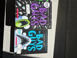 Kids books - Comics - Bad guys