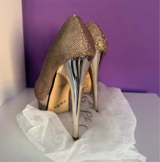 Tacones Brillantes Talla 38 Dorados