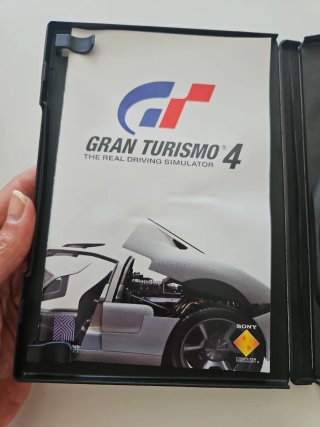 PlayStation 2 Gran Turismo 4