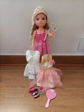 Muñeca Nancy Princesa con Accesorios