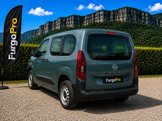 Opel Combo Combi 1.5TD 2025 con 15.845 km