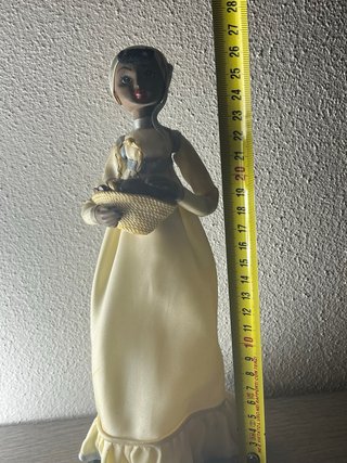Bambola Vintage CUBA - Donna con cestino