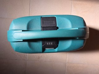 Maletín Samsonite Teal con candado.