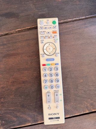 Televisor Sony BRAVIA Plata y Blanco 32 pulgadas
