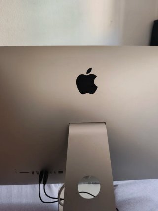 Apple iMac Plata
