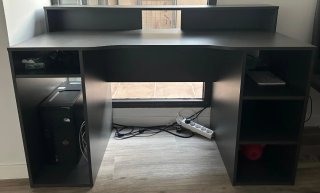 Escritorio gris madera