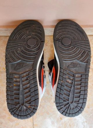 Nike Air Jordan 1 Mid Zapatillas