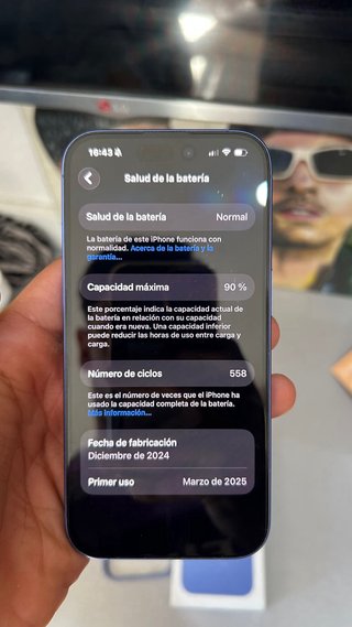 iPhone 16 Azul