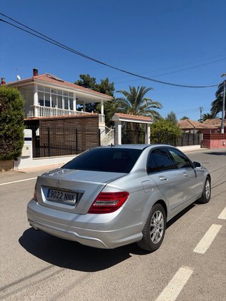 Mercedes-Benz Clase C 2011