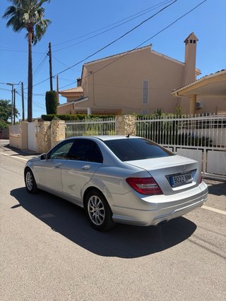 Mercedes-Benz Clase C 2011