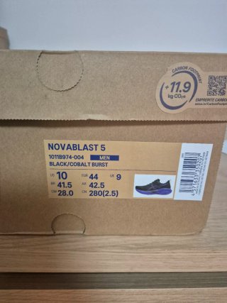 Zapatillas Asics Novablast 5 Talla 44