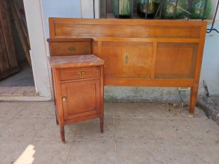 Cabecero cama 135 y mesilla noche Años 20