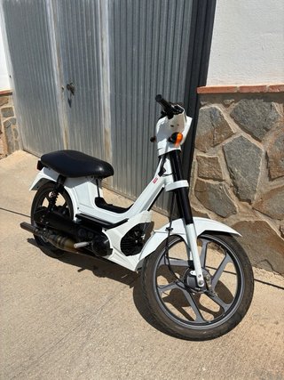 DERBI VARIANT START (RESTAURADA)