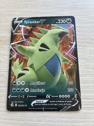 Lote 4 Cartas Pokémon V: Tyranitar, Simisear, Gene