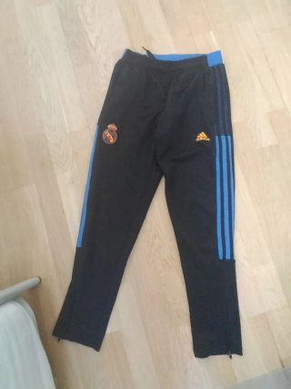 Pantalón entrenamiento Real Madrid Adidas 21-22
