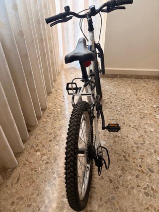 Bicicleta infantil Rockrider ST120