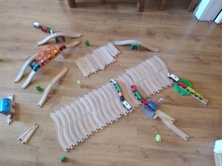 Tren de madera IKEA