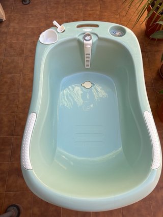 Bañera para bebé con soporte OLMITOS