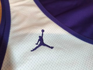 Camiseta Jordan Reversible Blanca y Morada