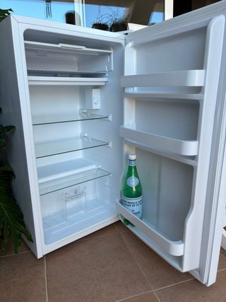Frigorífico pequeño en garantía