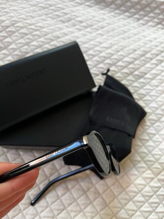 Gafas de sol Saint Laurent negras
