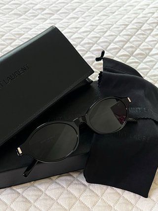 Gafas de sol Saint Laurent negras