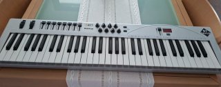 Teclado BCT MIDI Origin 61