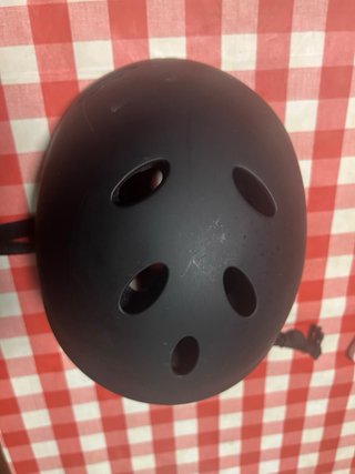 Casco Skate Topicnoisy Negro Mate