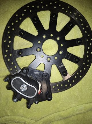 Kit Disco Delant.Oversize 320mm Harley Iron XL.
