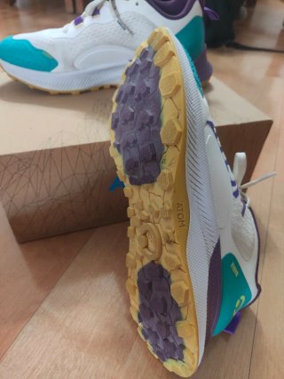 Zapatillas ATOM Trail Running Mujer