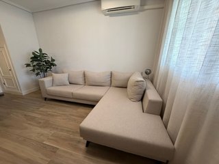 Sofá chaiselongue beige tela