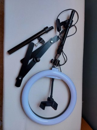 Aro LED con trípode de mesa
