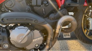 Ducati Monster 821 a2