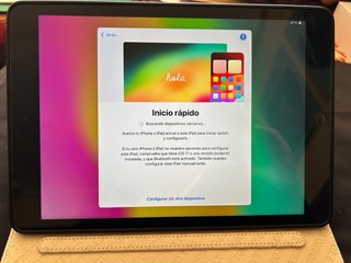 iPad 10.2 64GB Argento + Custodia in Pelle