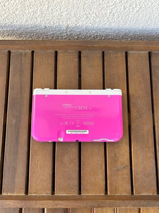 Nintendo 3DS XL Rosa + Caricatore + Giochi