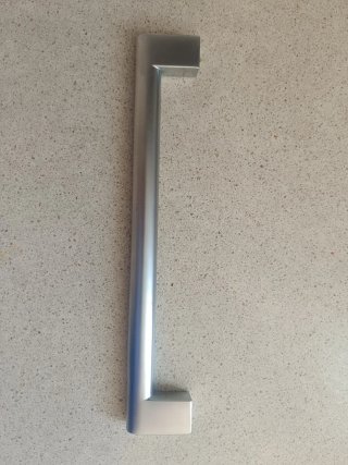 Maniglia in acciaio inossidabile IKEA