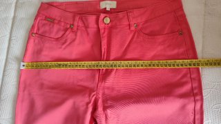 Pantalón vaquero coral